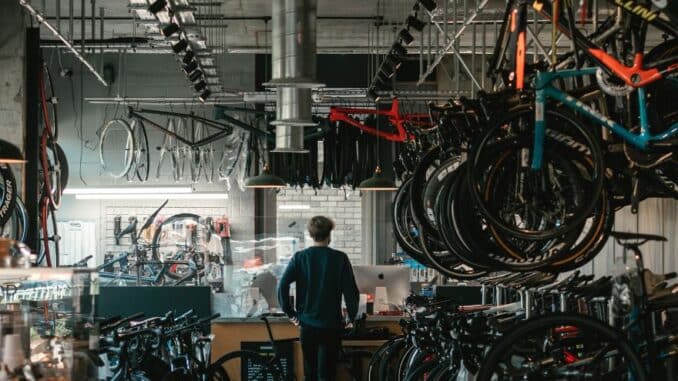 Lichtkonzept fuÌˆr die eigene Fahrradwerkstatt