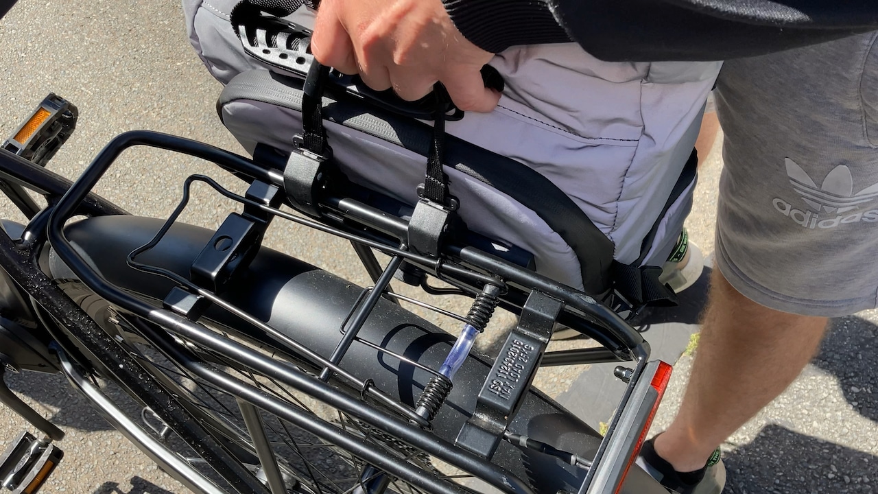 Grundig GCB-1 E-Bike GepaÌˆcktraÌˆger mit Packtasche
